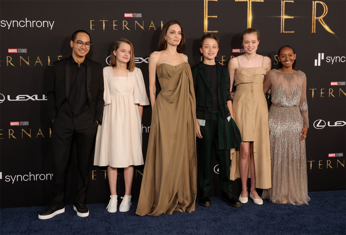 the-children-and-angelina-jolie-attended-the-superhero-movie-premiere