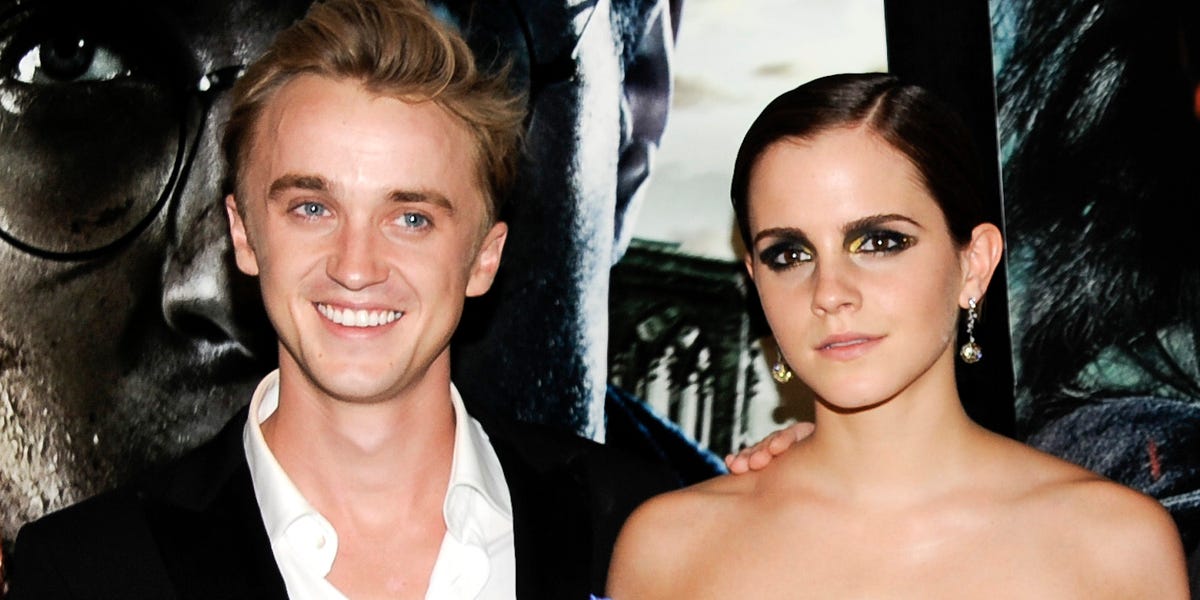 the-most-expensive-reunion-of-the-harry-potter-stars-after-20-years-emma-watson-hugged-her-crush-malfoy