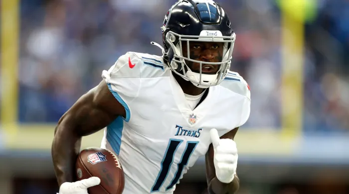 WR AJ Brown has returned to the Philadelphia Eagles after the Tennessee Titans deal