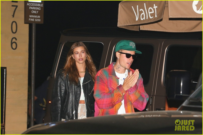 stylish-justin-bieber-has-dinner-with-his-wife-hailey-baldwin
